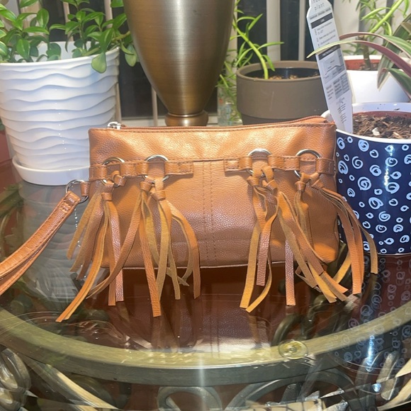 Camel Colored Wristlet w/ Fringes - Picture 1 of 1